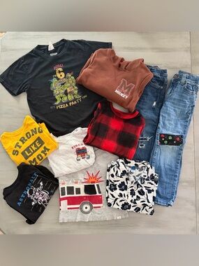 Boys Lot Size 5/6 10 Pieces GAP, Old Navy, Cat & Jack, Disney, Ninja Turtles